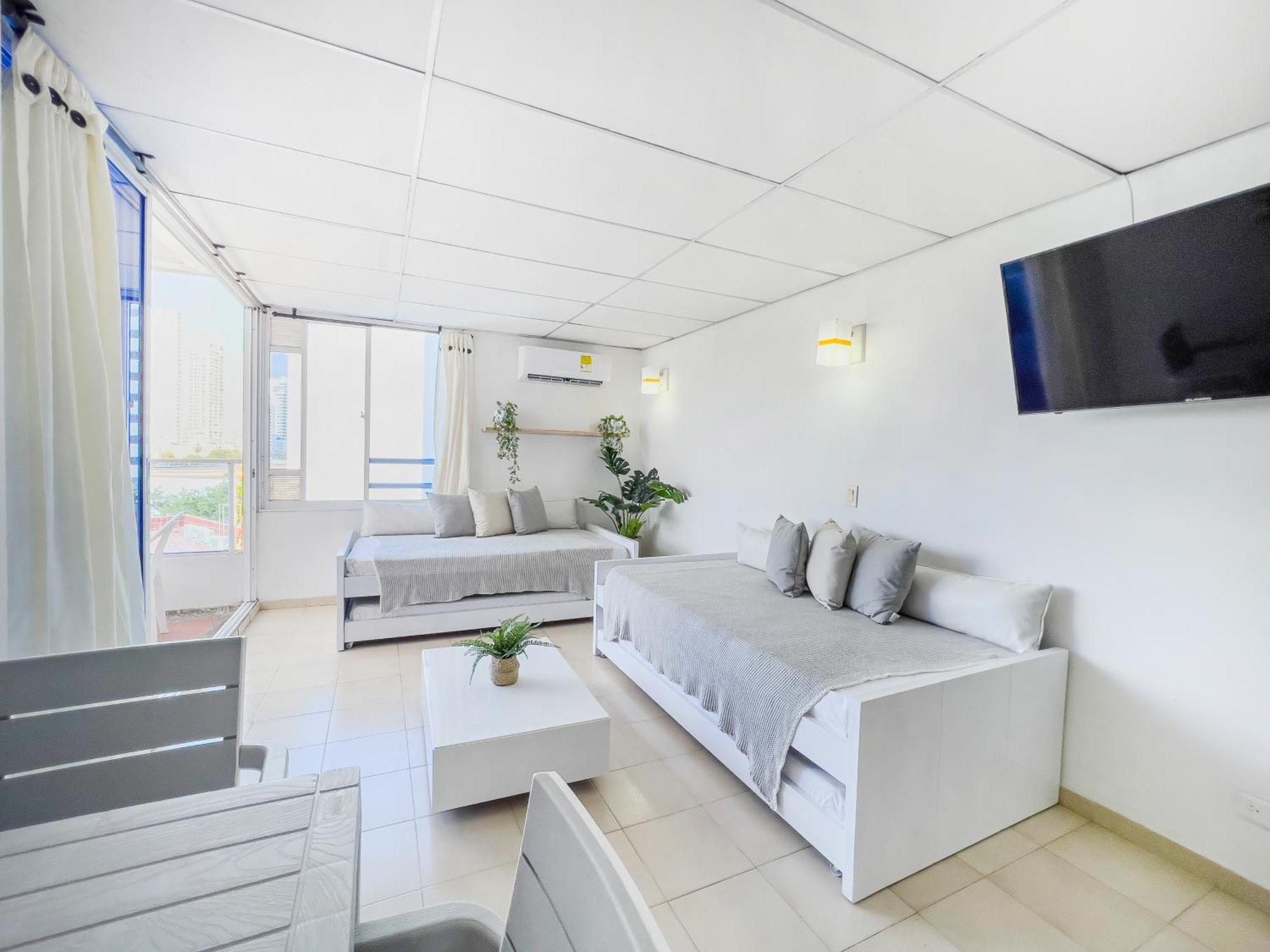 Riviera Summer - Con Balcon Apartment