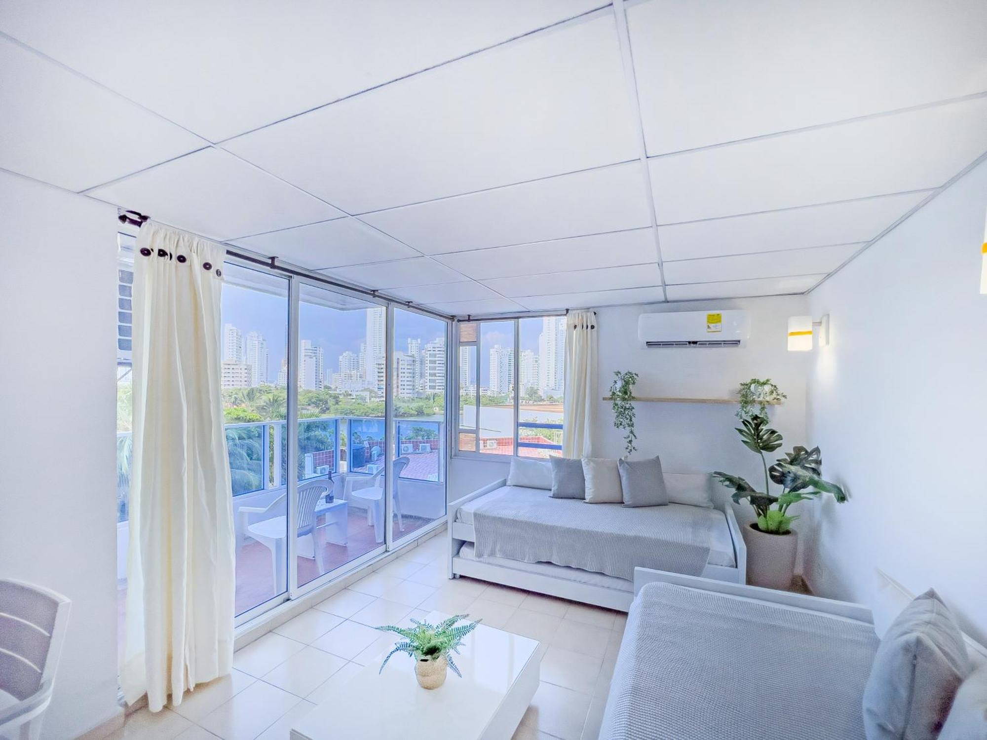 Riviera Summer - Con Balcon Apartment *